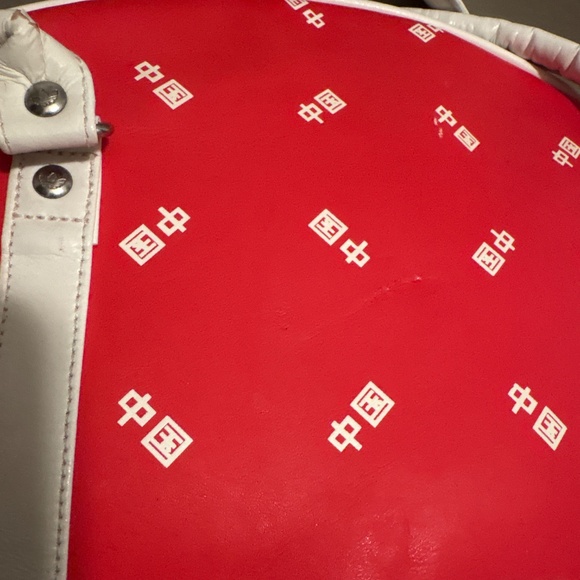 Adidas red bag with zipper & straps inside pocket - Picture 6 of 9